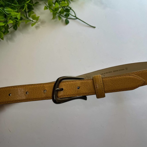 avignon Accessories - Avignon Vintage Tan Leather Metal Buckle Belt Medium